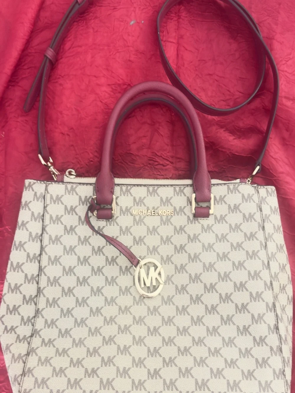 MICHAEL KORS SATCHEL